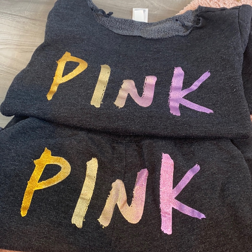 Ladies pink tracksuit x sweatpants and sweater